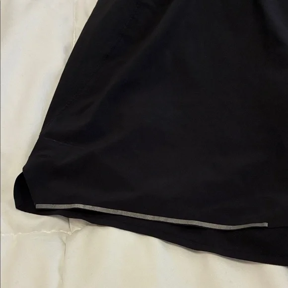 Lululemon Surge Lined Short 6" Black Size M - Picture 8 of 16